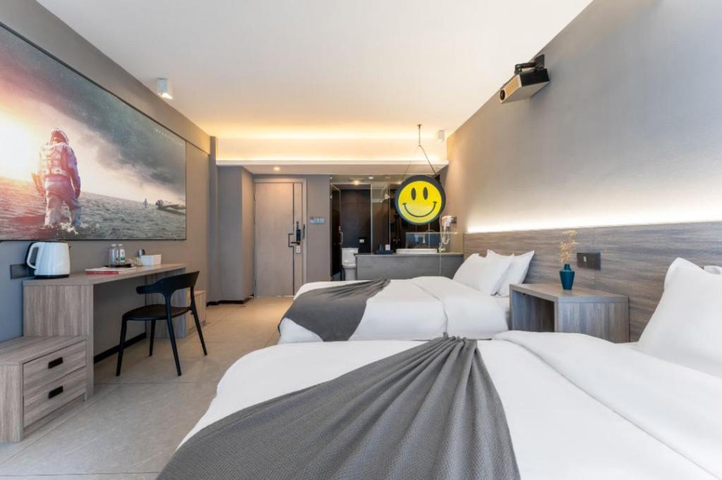 Yangshuo Emoji Youth Hostel Dış mekan fotoğraf