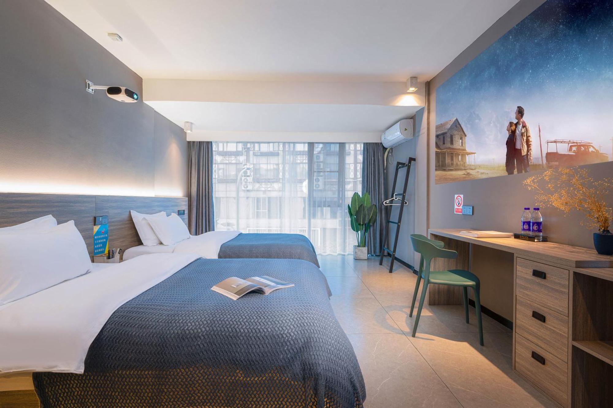 Yangshuo Emoji Youth Hostel Dış mekan fotoğraf