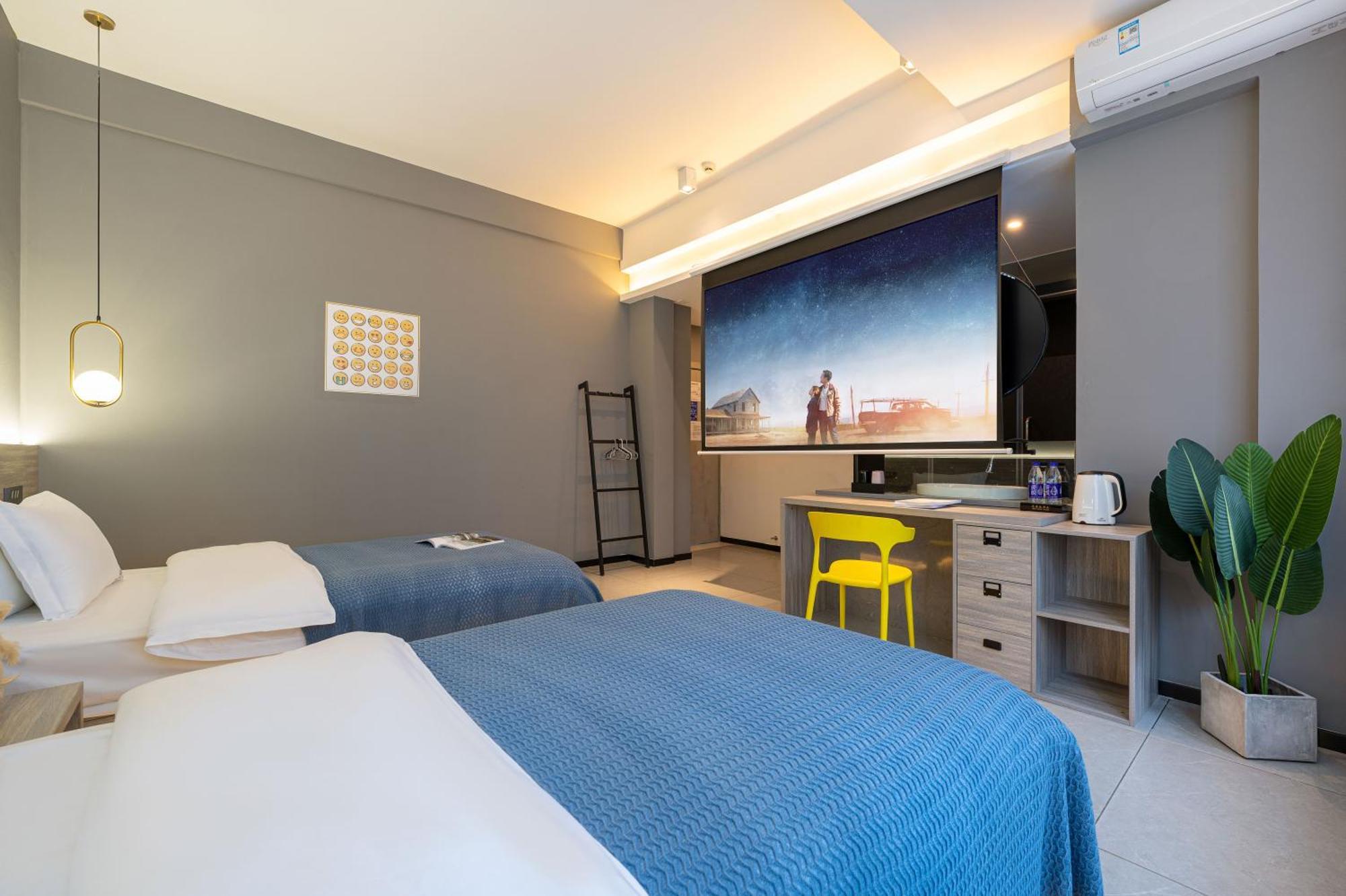 Yangshuo Emoji Youth Hostel Dış mekan fotoğraf